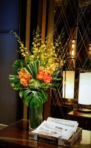 hotel weekly flower subscription